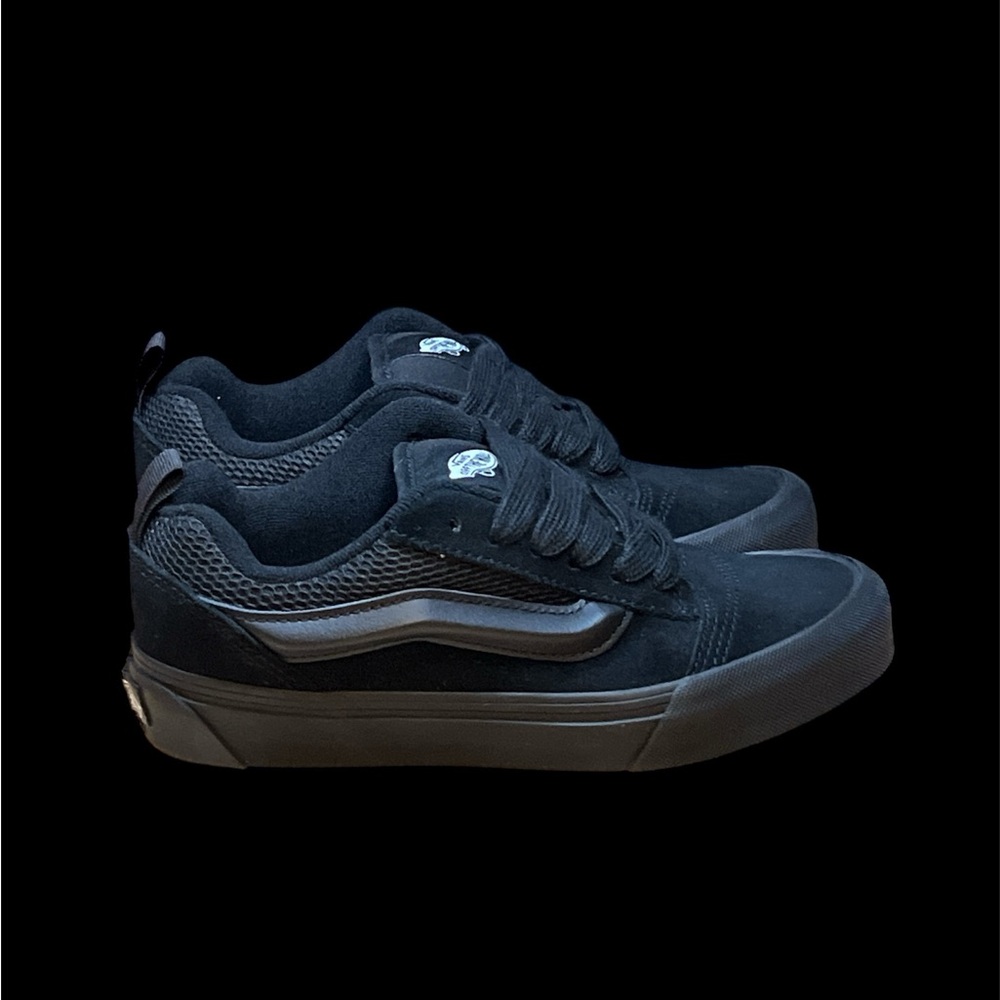 Size 4.5 Mens/women 6.0 - VANS U KNU SKOOL UNISEX SNEAKERS - TRIPLE BLACK